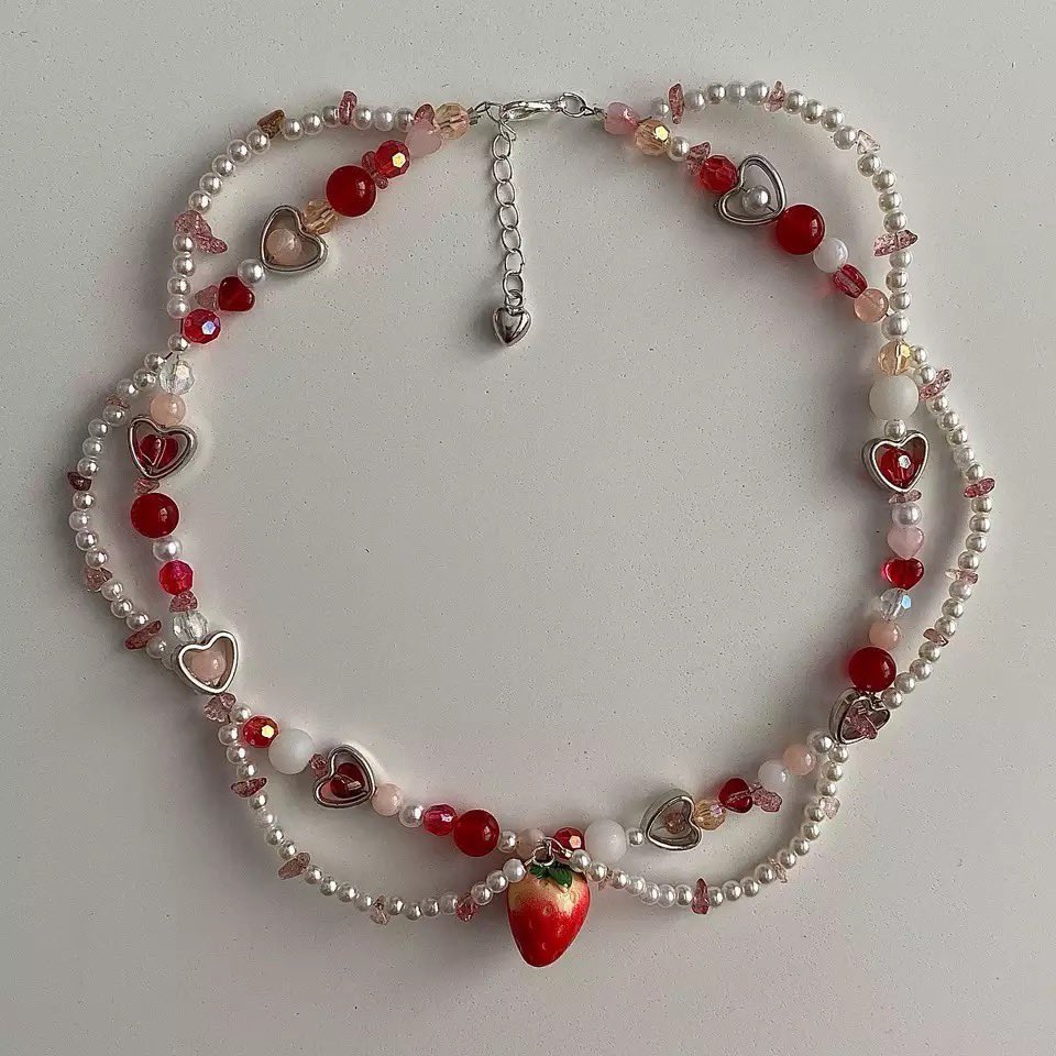 300moods's tweet photo. strawberry pearl necklace https://t.co/vU3TdmJMyW