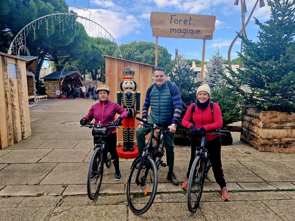 laurentjaoul's tweet photo. ☀️ 🚴♂️ 🚴♀️ Superbe balade de #SaintBrès jusqu'aux plages via les voies vertes du @paysdelor et de #Lunel pour découvrir la forêt magique de @lagrandemotte 🐧 🎄
26 km de pistes cyclables : #SaintBrès #Valergues #LunelViel #SaintJust #Lunel #Marsillargues #LaGrandeMotte https://t.co/guwhAj2Hef