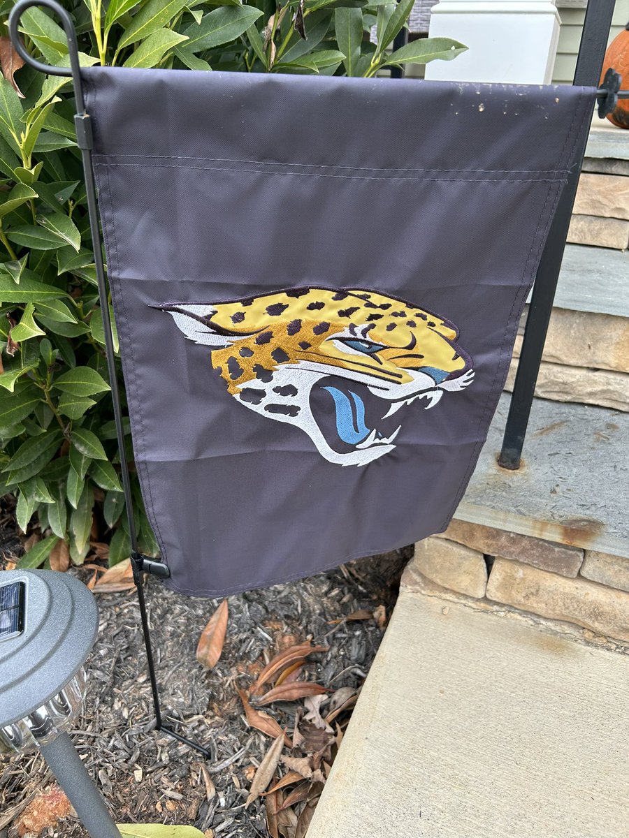Keso_904's tweet photo. Jags Nation has been on every single thing I own from opening day! You’re out of your mind if you think I’m not coming to week 18! #DTWD #LockDownTheBank https://t.co/xnOqPl1Wa9