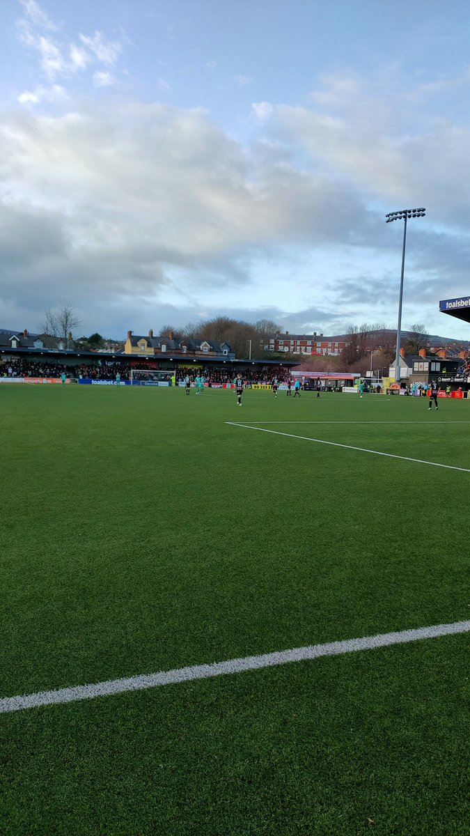 Ange4crues_96's tweet photo. 3 matches inside 4 days..Irish League Football, couldn't beat it with a stick ⚽👏 #steelandsons #premiership #championship https://t.co/3XKBbjNyVY