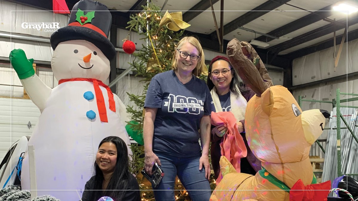 GraybarCanada's tweet photo. Our Wabush team put one of our Graybar Canada Trucks to good use in the local Santa Claus Parade. 

Great to see our team members all across the country getting into the holiday spirit. 

#BranchSpotlight #Wabush #Holiday https://t.co/LrMYjwEhs5