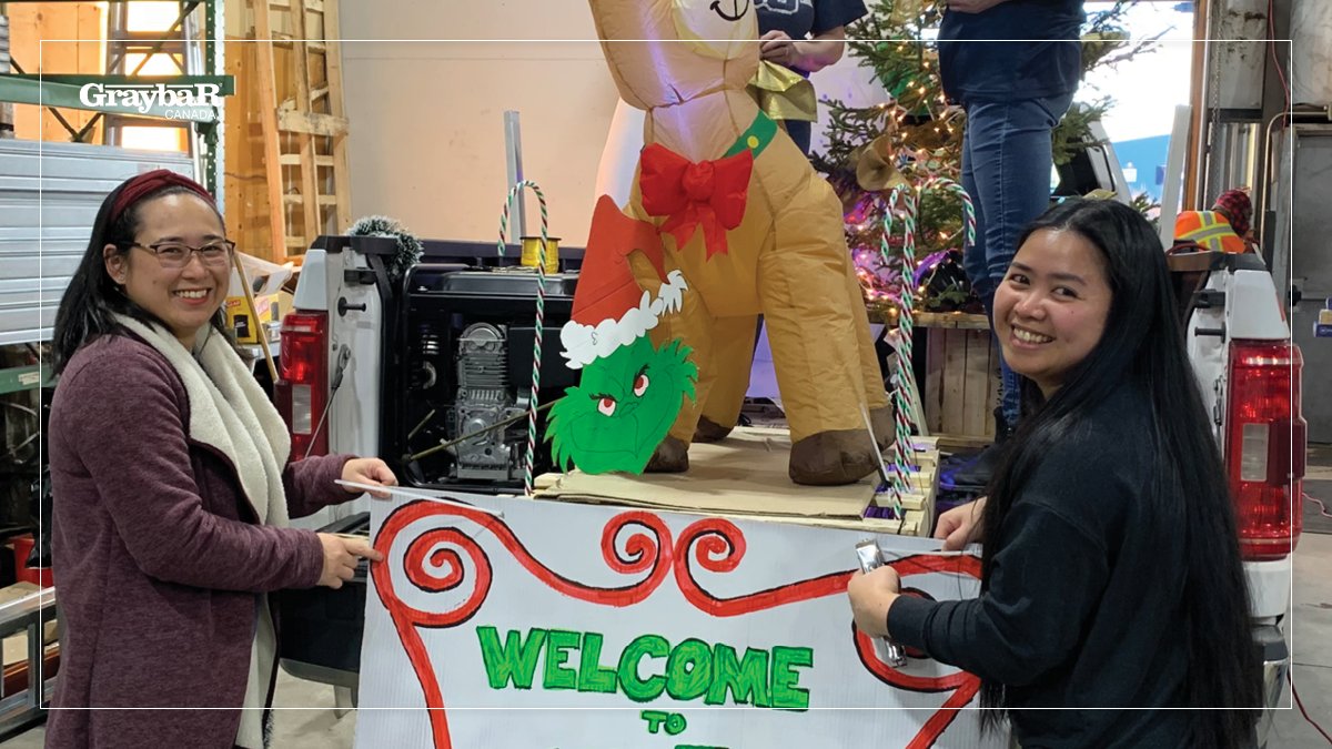 GraybarCanada's tweet photo. Our Wabush team put one of our Graybar Canada Trucks to good use in the local Santa Claus Parade. 

Great to see our team members all across the country getting into the holiday spirit. 

#BranchSpotlight #Wabush #Holiday https://t.co/LrMYjwEhs5