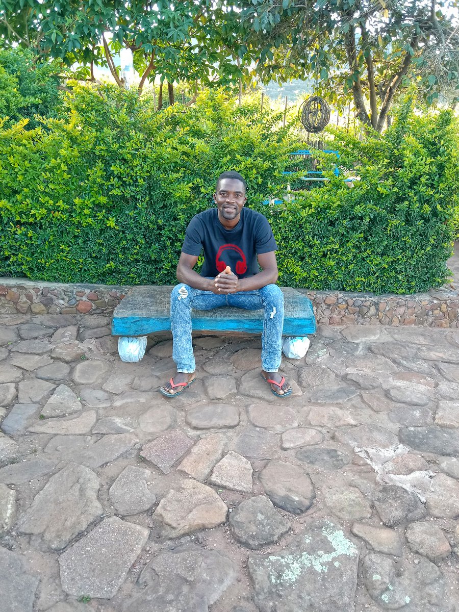 Trevor_sidogi's tweet image. If you wish me to own this beautiful swimming pools one day let me see your retweet ...may I reach 10k retweets