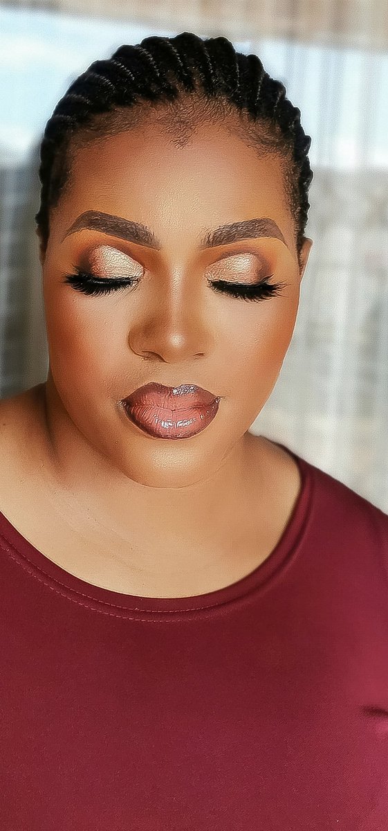 SoloGlamSquad's tweet photo. Makeup artist based in Soshanguve Pretoria 0748511111.

#nota #sete #BloodAndWater #PodcastAndChill #PhalaPhalaFarmGate #makeupartist #makeup #makeuptutorials #makeupideas #makeuplooks #SkeemSaam https://t.co/dFQ3wZGDZ6