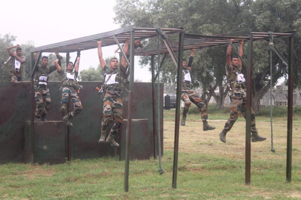 westerncomd_IA's tweet photo. #VajraCorps
#DoubleVictoryBrigade conducted Ex #Parikshan to practice  #RecceWarriors in scouting skills. They were trained to operate in small teams &amp; act as force multipliers in support of main operations behind the enemy lines.
#IndianArmy 
@adgpi
@SpokespersonMoD https://t.co/k8atmFrmfQ