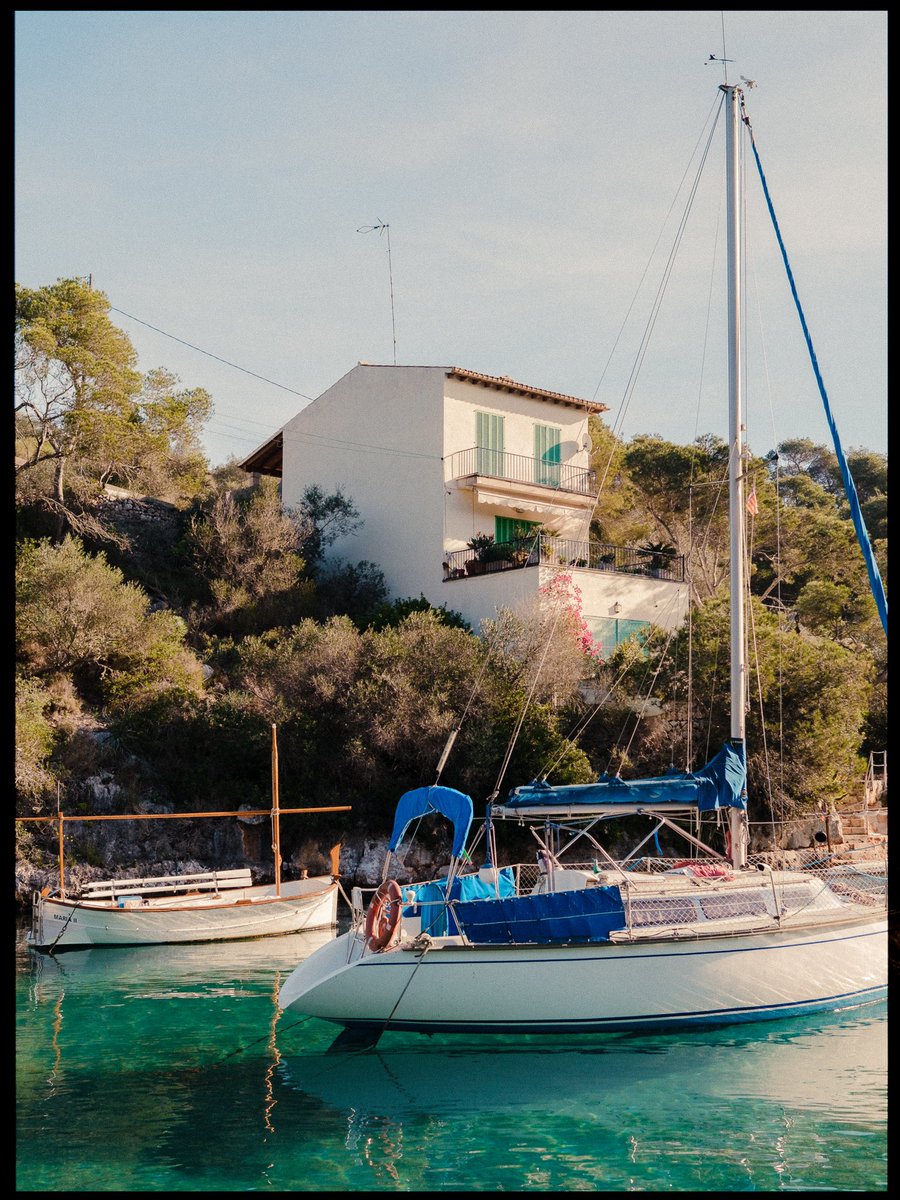 imnotreallyleon's tweet photo. cala figuera a las 10 de la mañana https://t.co/18TozH4V48