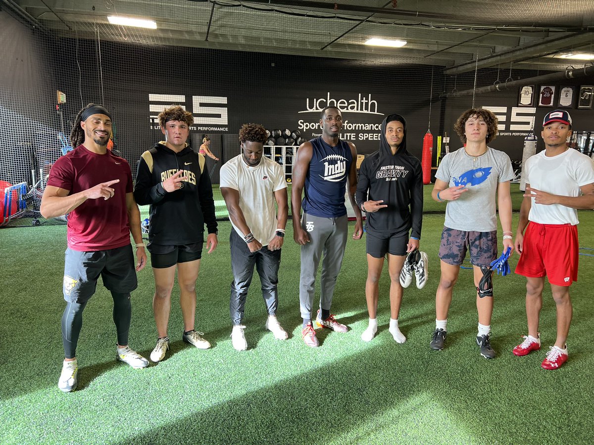 RodCoaching's tweet photo. Blessed to work with some great men. Hungry, Focused and Disciplined #AthleteStrategy #DBWRStrategy https://t.co/Br9ceL4Zww