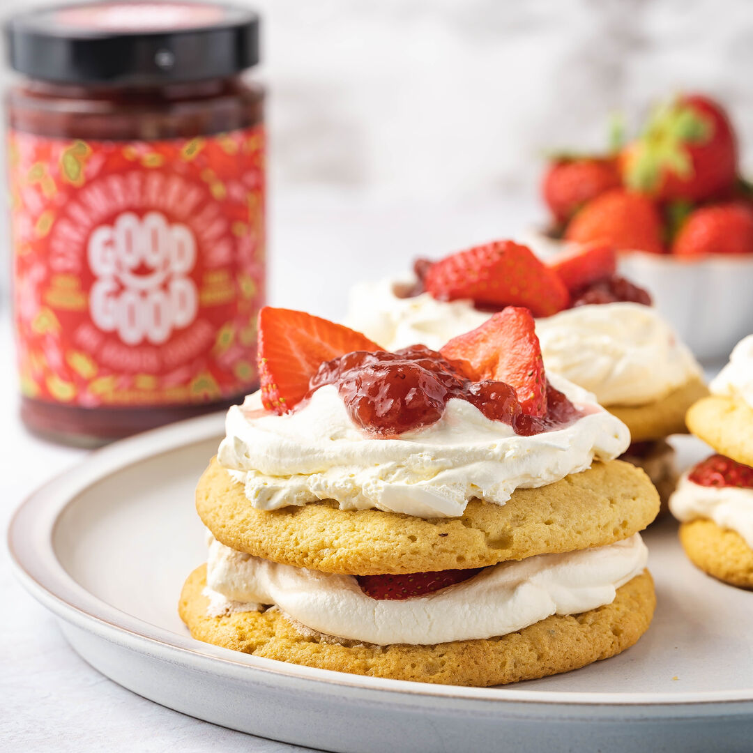 goodgoodbrand's tweet photo. Our Strawberry Shortcake can be eaten for dessert or breakfast, why not both? 😍

https://t.co/wSVcbyMTaJ https://t.co/OMRPwQKmlq