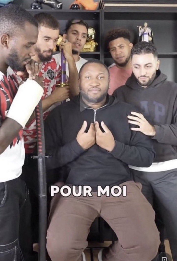 AllezLPitchouns's tweet photo. « Pour moi, j’ai bien dit pour MOI … »

Version TFC 😈 https://t.co/BKTuIwKQON