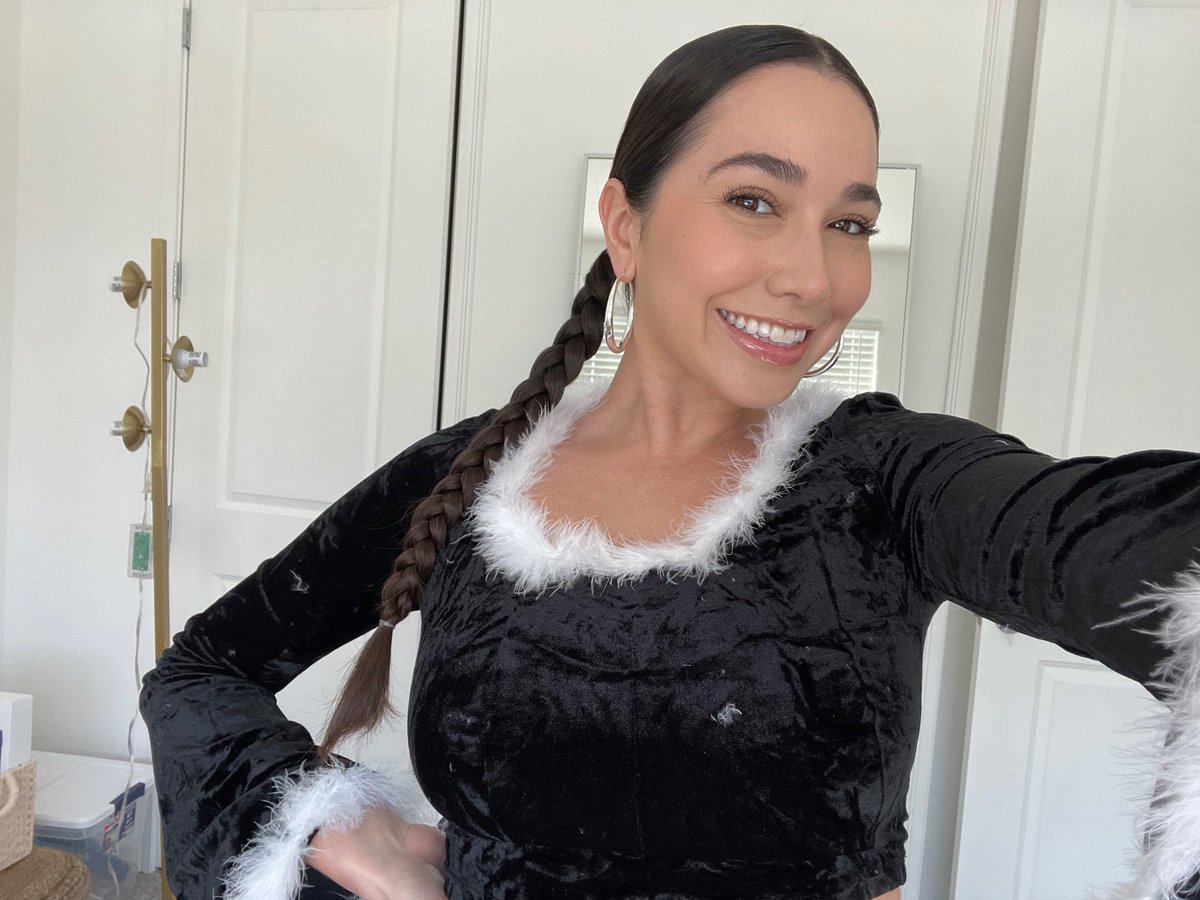 LEvalong's tweet image. Just super excited about the festive period🎄