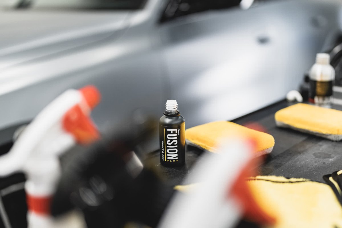 CanadaProtex's tweet photo. XPEL FUSION PLUS is an industry leader ceramic coating that bonds at the molecular level, sealing and protecting the surface from environmental surface contaminants. Its hydrophobic properties make it easy for water to bead up and roll off leaving behind a clear finish 💎 https://t.co/YZKDqKCSg2
