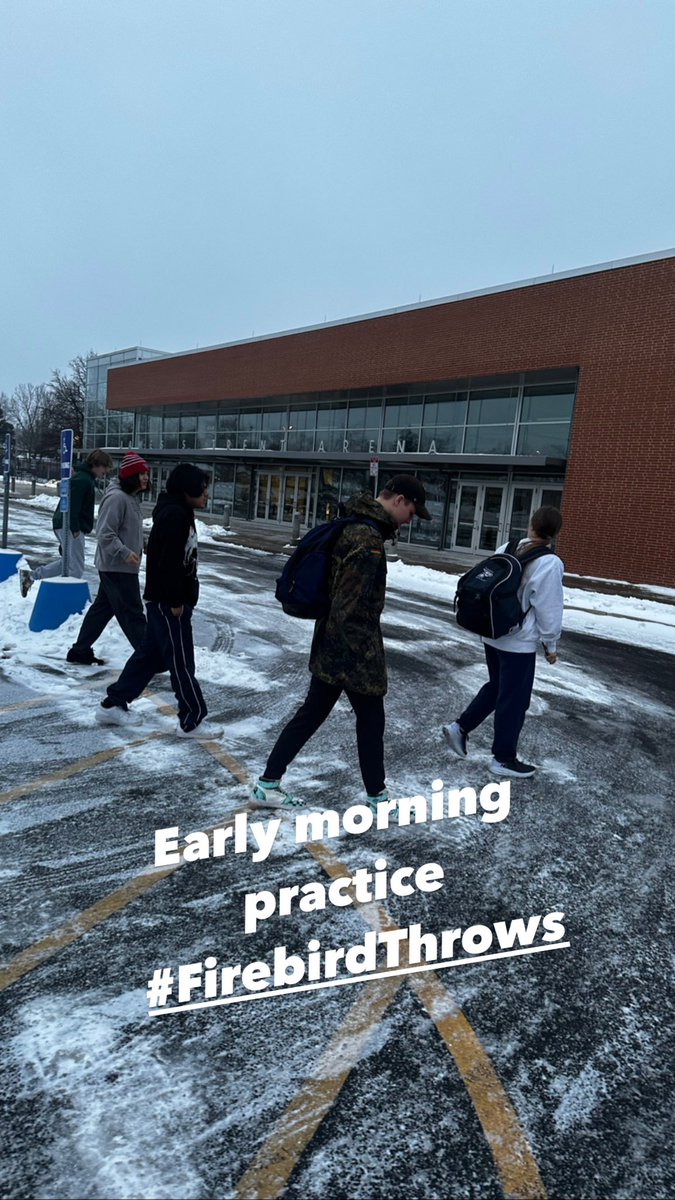 erinmolden's tweet photo. Get after it #FirebirdThrows @FirebirdsXCTF https://t.co/2VuzKfxtr1