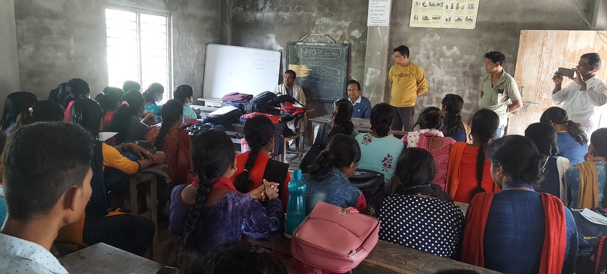 MoynaNss's tweet photo. Special Winter Camp by NSS Unit - I, II & III on 27.12.2022 (Day-5)(continuing)
#speciallecture
#stopplasticuse
#QuitTobacco
@ianuragthakur
@NisithPramanik
@pankajsinghips
@YASMinistry
@_NSSIndia
@rdnss_kolkata
@VidyasagarNSS
@dblab_endophyte https://t.co/0Yb9VX6Hw6