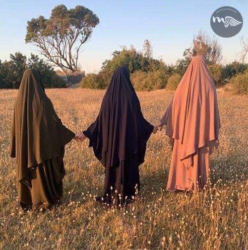 الصحبه الصالحه رزق من الله 💜💜