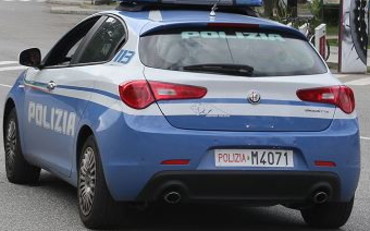 tempoweb's tweet photo. "Non ho torturato nessuno". Caso #Hasib, il poliziotto si difende così #27dicembre #iltempoquotidiano https://t.co/LYsUfPWk3r https://t.co/LjjCz3fGpI