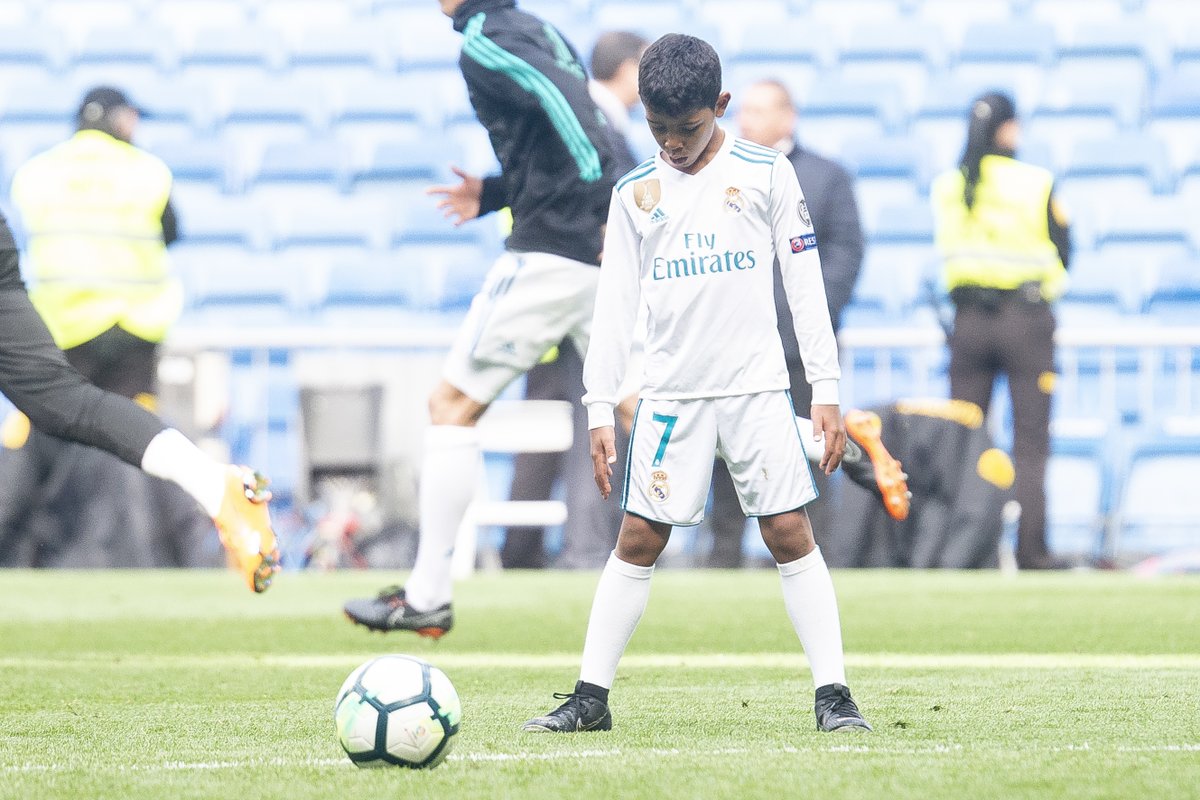 _BeFootball's tweet photo. Cristiano Ronaldo Jr a fait son retour à l'académie du Real Madrid 🔙🇵🇹

(@educornago) https://t.co/TCv1hZhgel