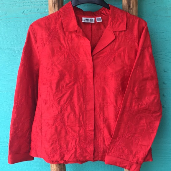 poshfever's tweet photo. So good I had to share! Check out all the items I'm loving on @Poshmarkapp #poshmark #fashion #style #shopmycloset #chicos #americaneagleoutfitters: https://t.co/y4OW2KSZS2 https://t.co/aJT6Q5nRFs