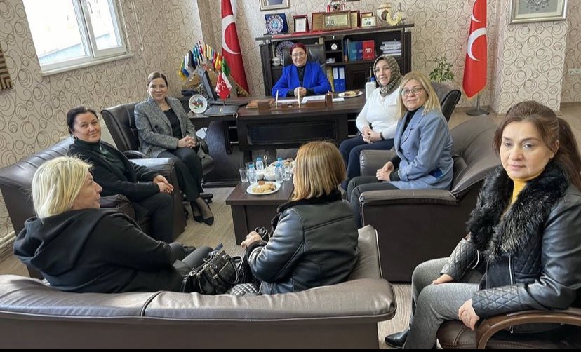 📍Beylikdüzü

Beylikdüzü İlçe Başkanımız Nurcan Tezel, Kadın, Aile ve Engellilerden Sorumlu İlçe Başkan Yardımcımız Mediha Hizarcı kardeşlerime ve İlçe Yönetimimize bugünkü program için teşekkür ederim. Birliğimiz daim olsun.