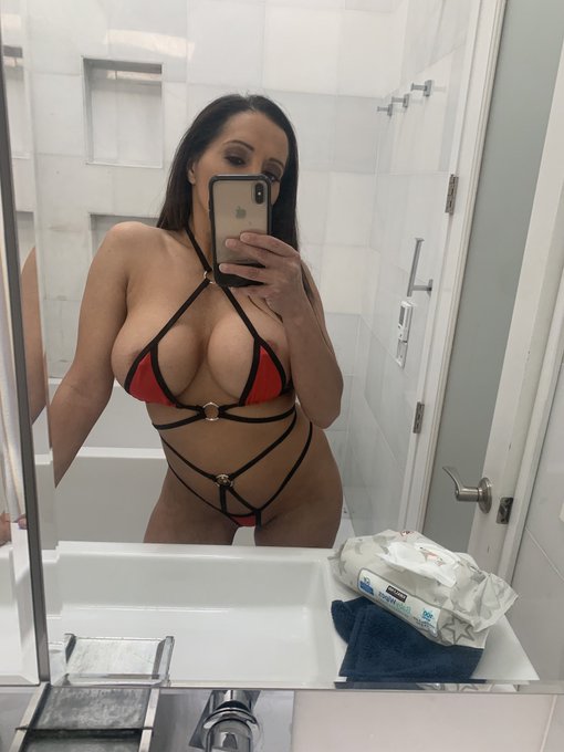 Celebrating my Bday tomorrow 🎂what should I do 😈 https://t.co/QrL89wQv66