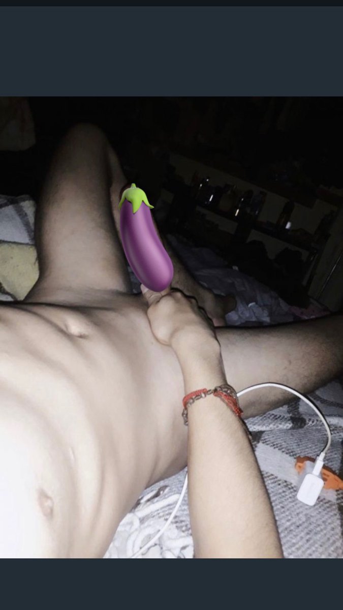heteroseng4's tweet photo. Que rico está David🤤 Se corrió como Nadir. Ya disponible en Onlyfans👇🏼
https://t.co/rRIdj430C0 https://t.co/NTG35kYkOk