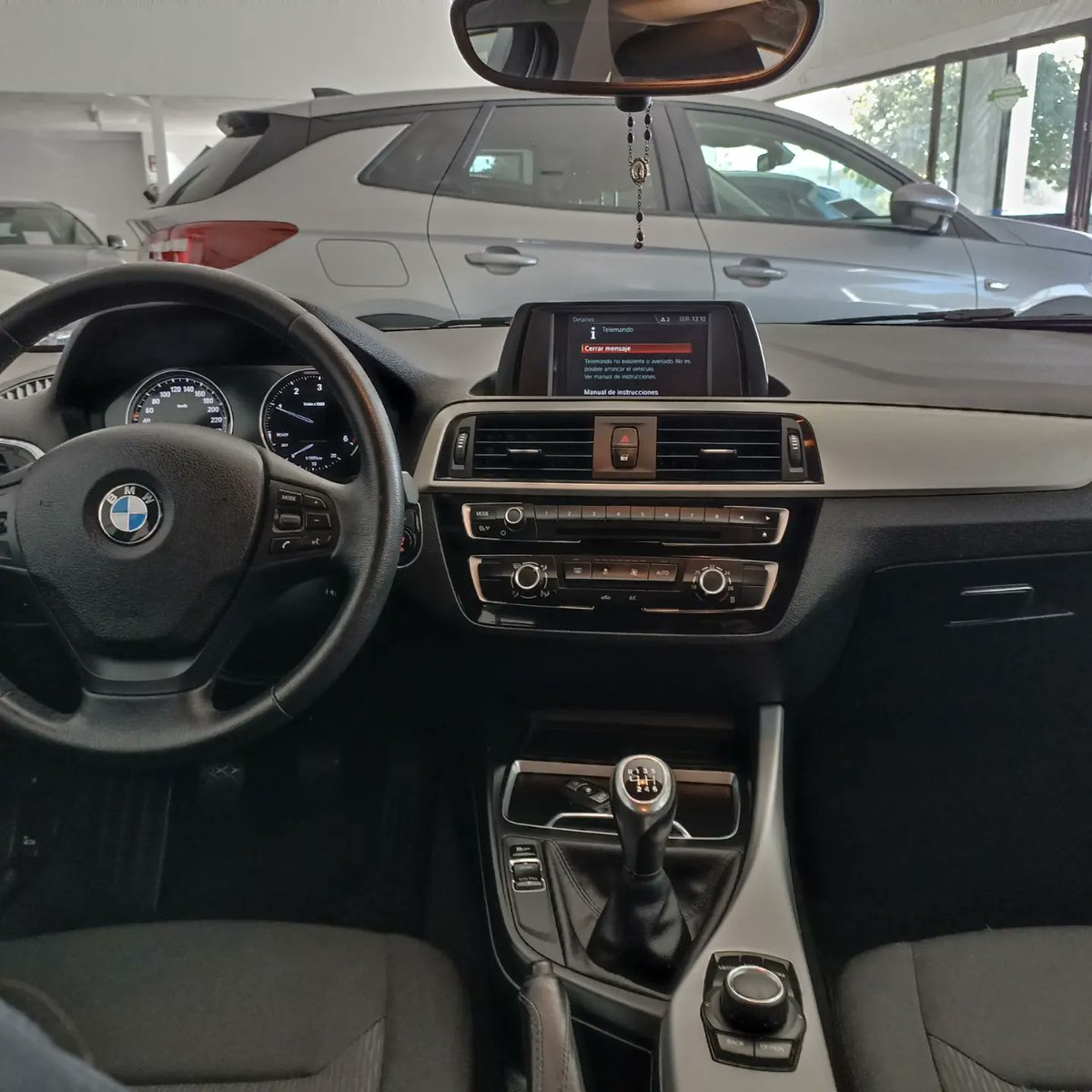 UTRERAUTOSL's tweet photo. Vendido y entregado este espectacular BMW 116 D https://t.co/SO6ZfJNBiW