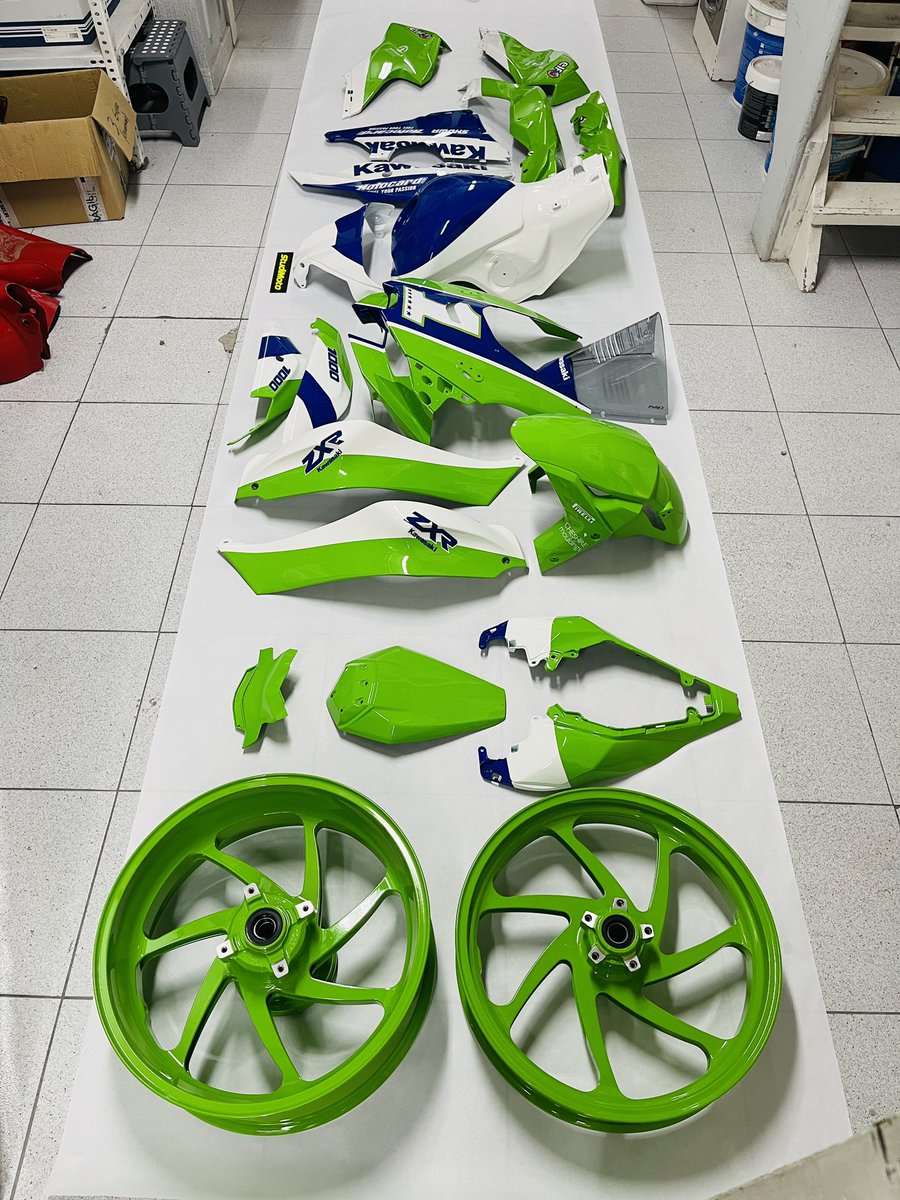 studimoto's tweet photo. Finalizadas!
#StudiMoto #Proyectos2022 #CerramosElAño #ProyectosTOP #KawasakiRacingTeam #Provec #JonathanRea #AlexLowes #Replica #Superbikes #GranPremio #Argentina #SanJuanVillicum #WorldSBK #Diseño #Daytona #ScottRussell #MrDaytona #America https://t.co/F12cjcrboF