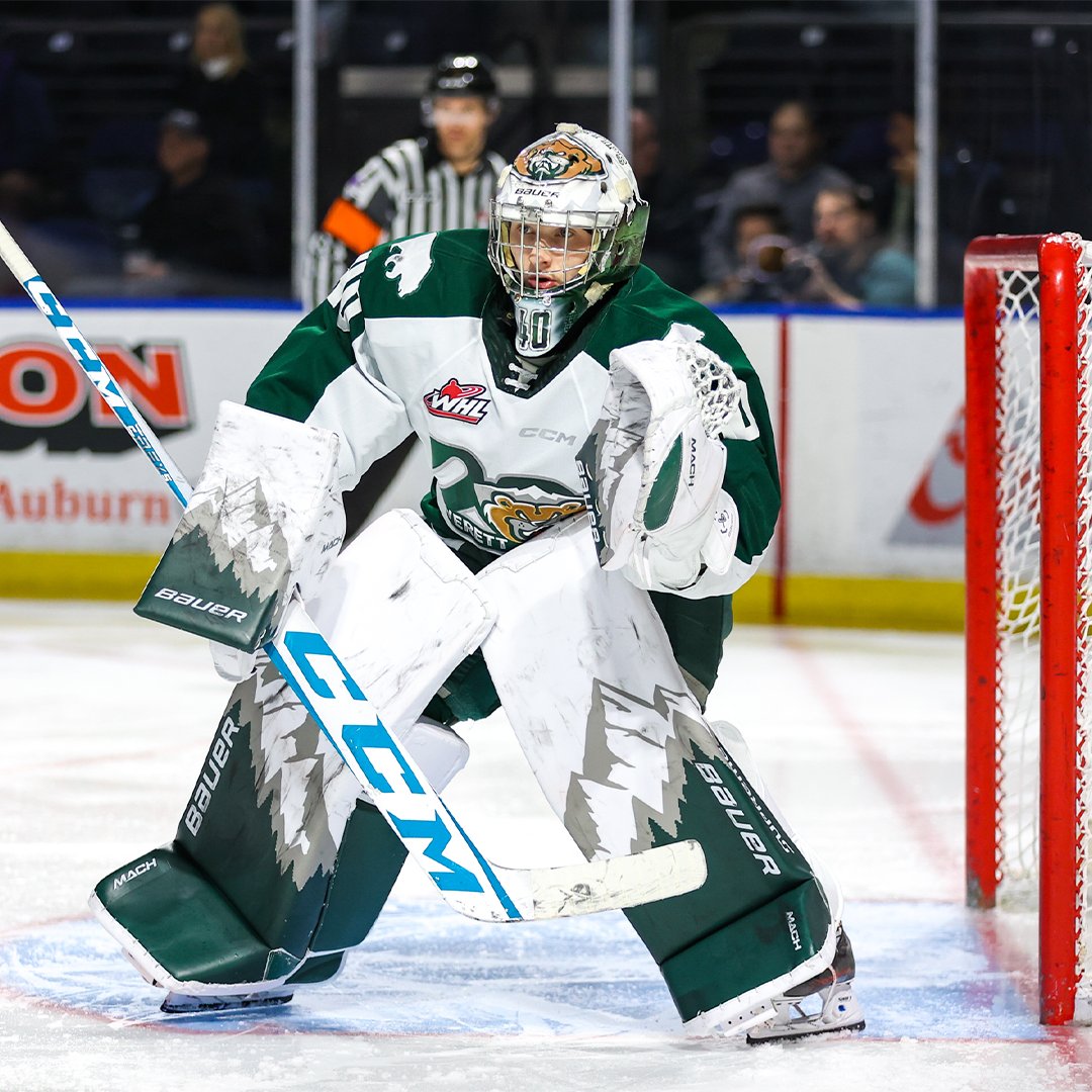 victoriaroyals's tweet photo. Welcome to Victoria, Braden!

#ReadyToRoar 📸 Kristin Ostrowski https://t.co/PQ6X2W6x7z