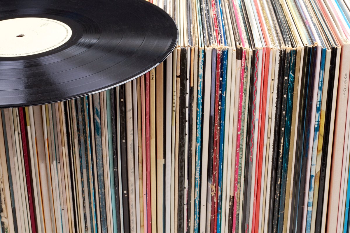 Albumism's tweet photo. Which album—if forced to choose just one—is YOUR all-time #1 favorite? (Reply/Retweet with the album cover artwork!) #MyFavoriteAlbum https://t.co/UR6zEaZQWn