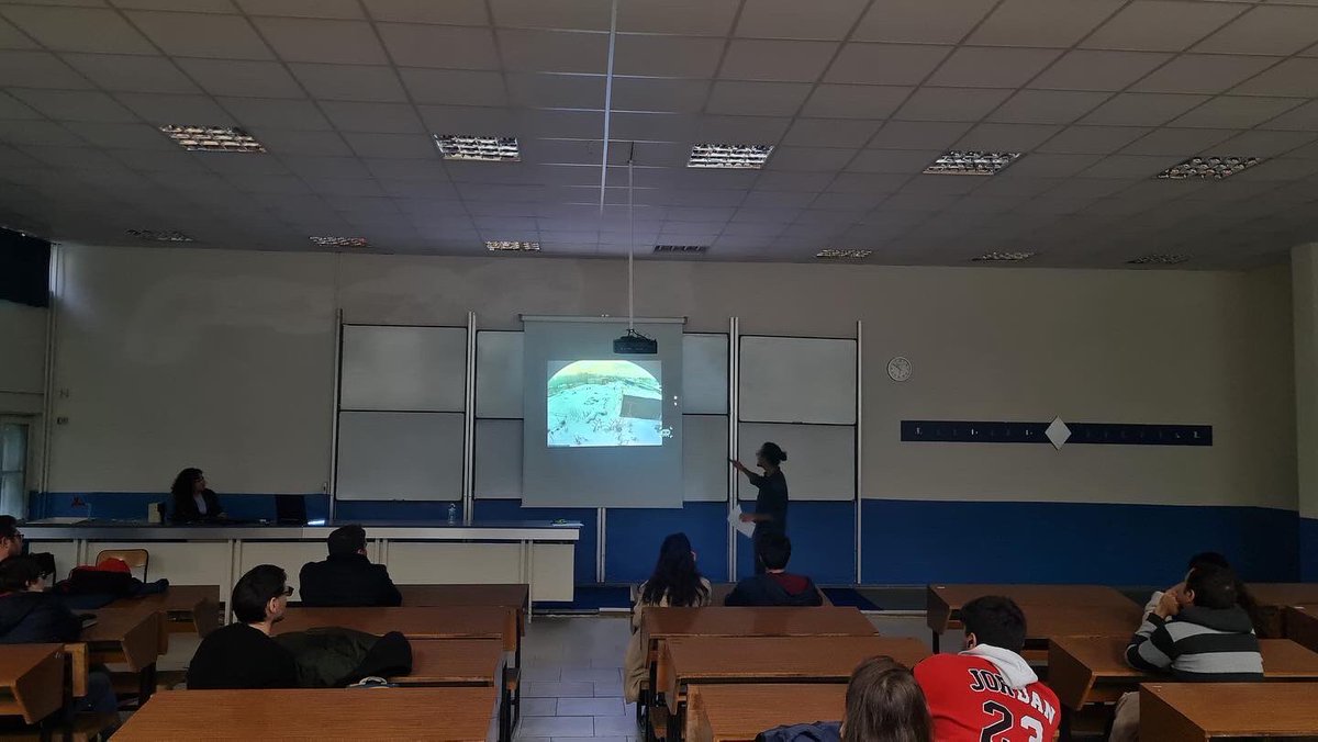 euastroege's tweet photo. Herkese merhaba! 🚀

26 Aralık 2022 tarihinde
"İlk Gezegen Savunma Testi:DART" adlı sunumu ile bizlerle birlikte olan Ulaş Duman Gerçek'e ve katılan herkese çok teşekkür ederiz.

Bir sonraki etkinliğimizde görüşmek üzere. Gökyüzünüz açık olsun! 🪐 https://t.co/v5QPjBOJZd