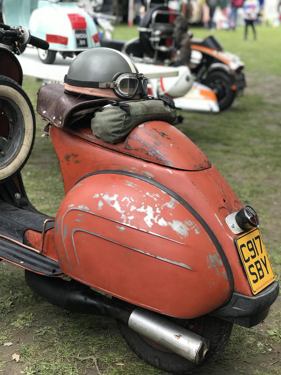 Vespa&Lambretta pics tweet media