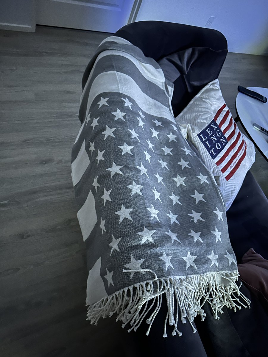 Leon Eifos (@leoneifos) on Twitter photo 