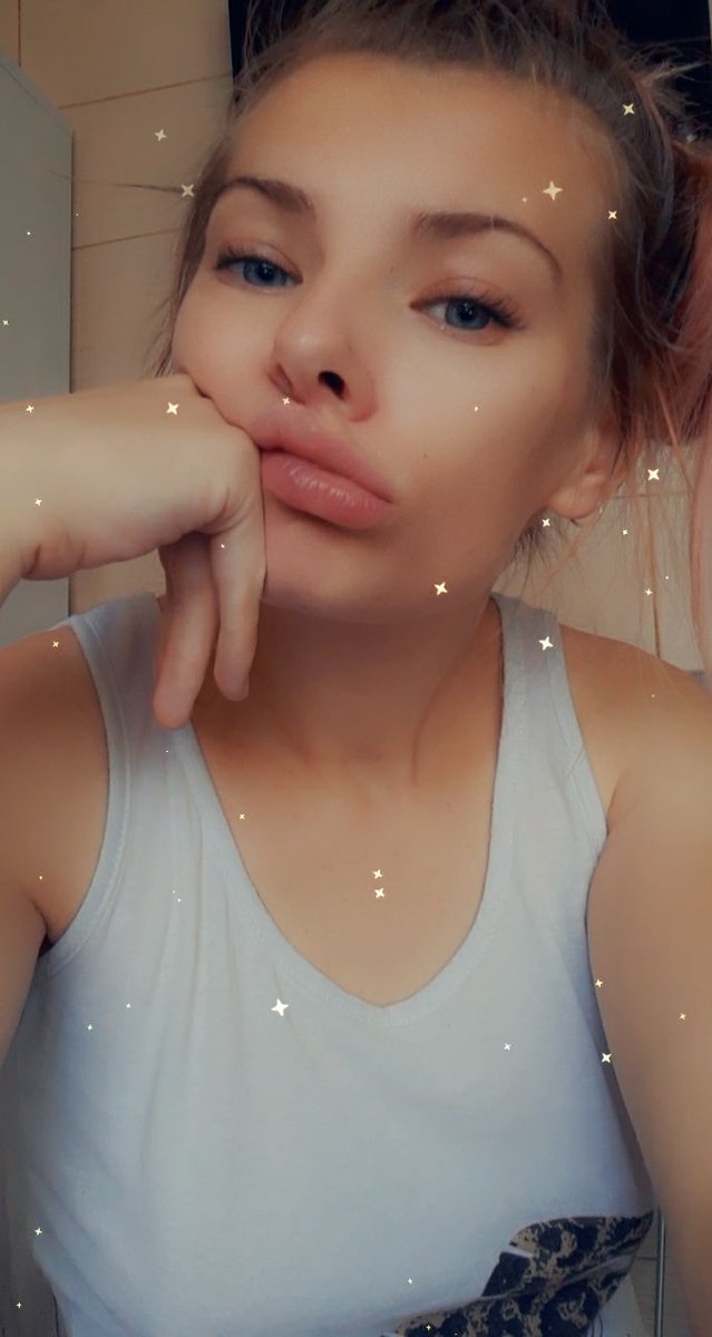 Sofia292511's tweet photo. https://t.co/x3BoKAf6Oa #onlyfansFree #models #NewYear #gfvip7 https://t.co/QWja36lPlq