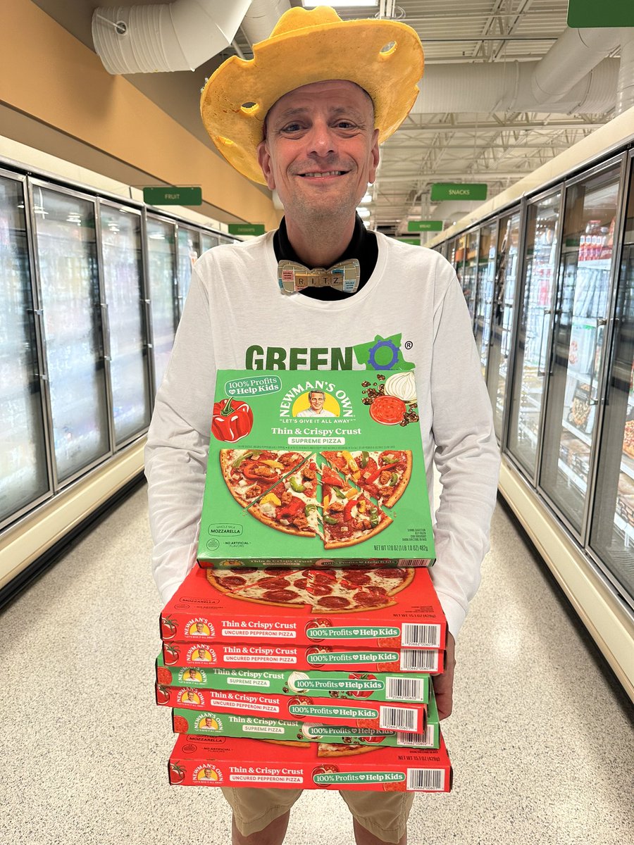 StephenRitz's tweet image. The ultimate @greenBXmachine #pizza #party! #delivery #DeliveringSmiles thanks to @NewmansOwnFdn @NewmansOwn EMBRACE YOUR INNER NEWMAN! Pizza w #purpose!
