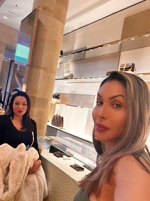 Boxing day 🎁🎁🎁🤩😎 https://t.co/foQY9to01q<a href="/tag/gym"class="tags"><span>#gym</span></a>