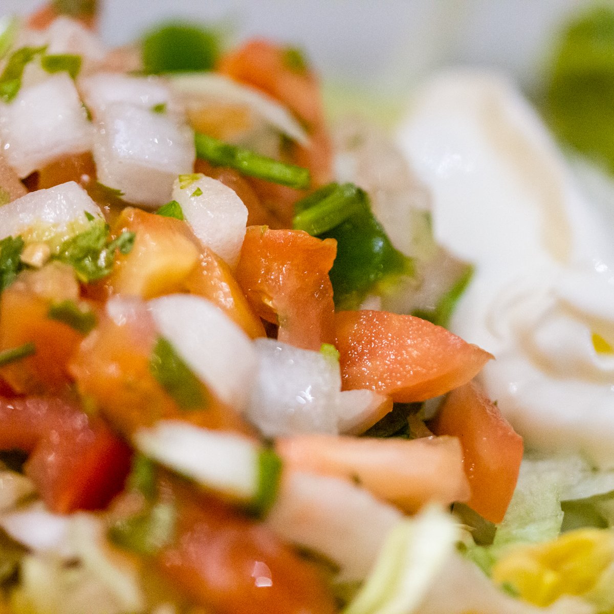 lostresmagueyes's tweet photo. First impressions are everything -- especially when they're delicious. Our fresh ingredients will get it right every time. #LosTresMagueyes https://t.co/1kiUa8TGl2