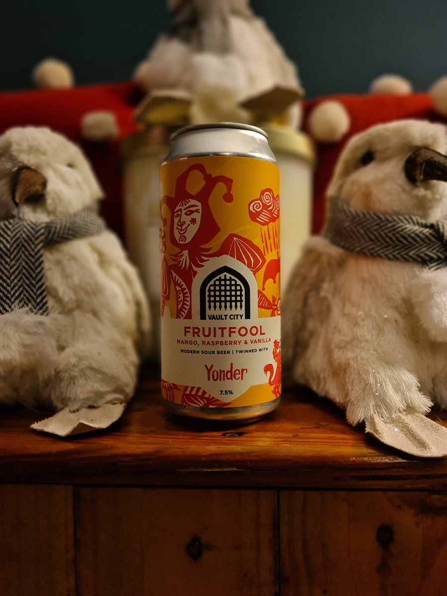 WrestleChaps's tweet photo. Well, that's bloody lovely.

Fruity, sour, and not overly vanilla.

@vaultcitybrewing x @brewyonder 

4.25 Bong on the #WrestleCraft Rating scale.

#canart #sourtothecore #sourbeer https://t.co/h7Jbu0jfQx