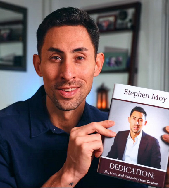 SteveMoy1's tweet photo. I'm excited to announce that my book is now available for pre-sale on my site! I appreciate your support this year, and hope that this book enhances your life just as you've done for me ❤️ 📖

https://t.co/IxLULmcAt3

#mafsboston #marriedatfirstsight #mafs https://t.co/VPFNHbG6US