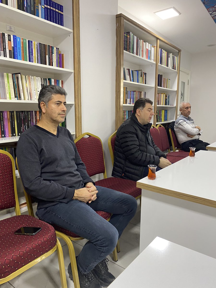 Kur’an Okumaları programımız Kıymetli hocamız Said Gökdemir’in sunumuyla gerçekleştirildi.

Said Gökdemir hocamıza, katılan ve katkı sunanlara teşekkür ederiz.