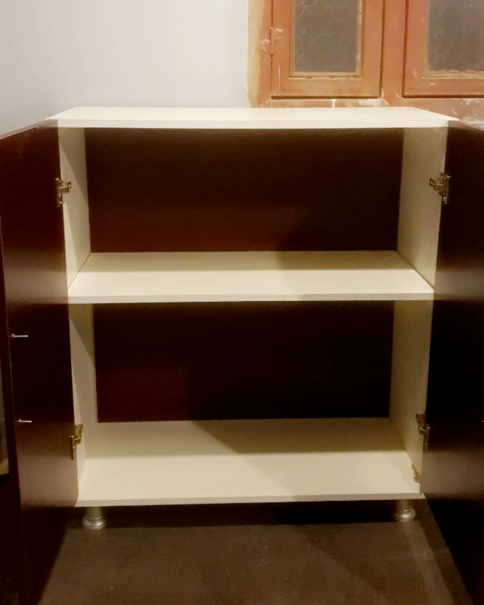s_handcraft's tweet photo. Small handsome cabinet for storage 
90x40x90 cm https://t.co/XwqT1HUa2G