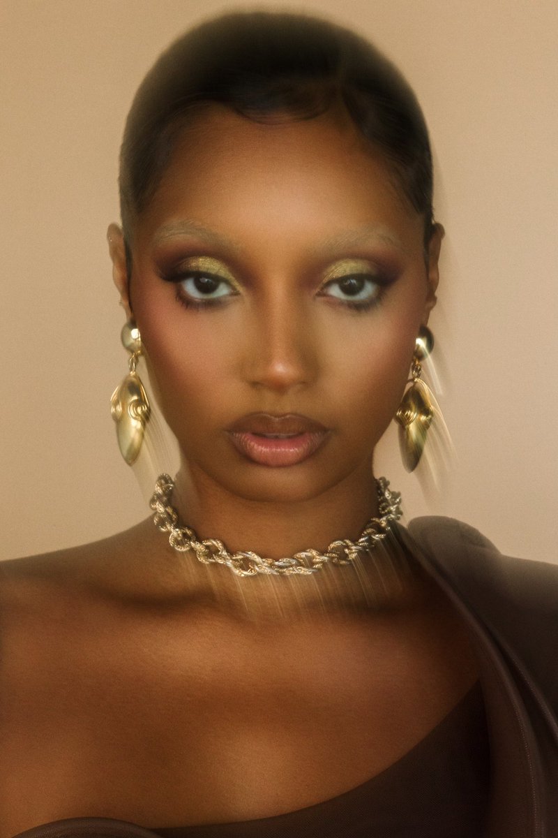 aldotgee's tweet image. new styling work with, Tiana Parker.
