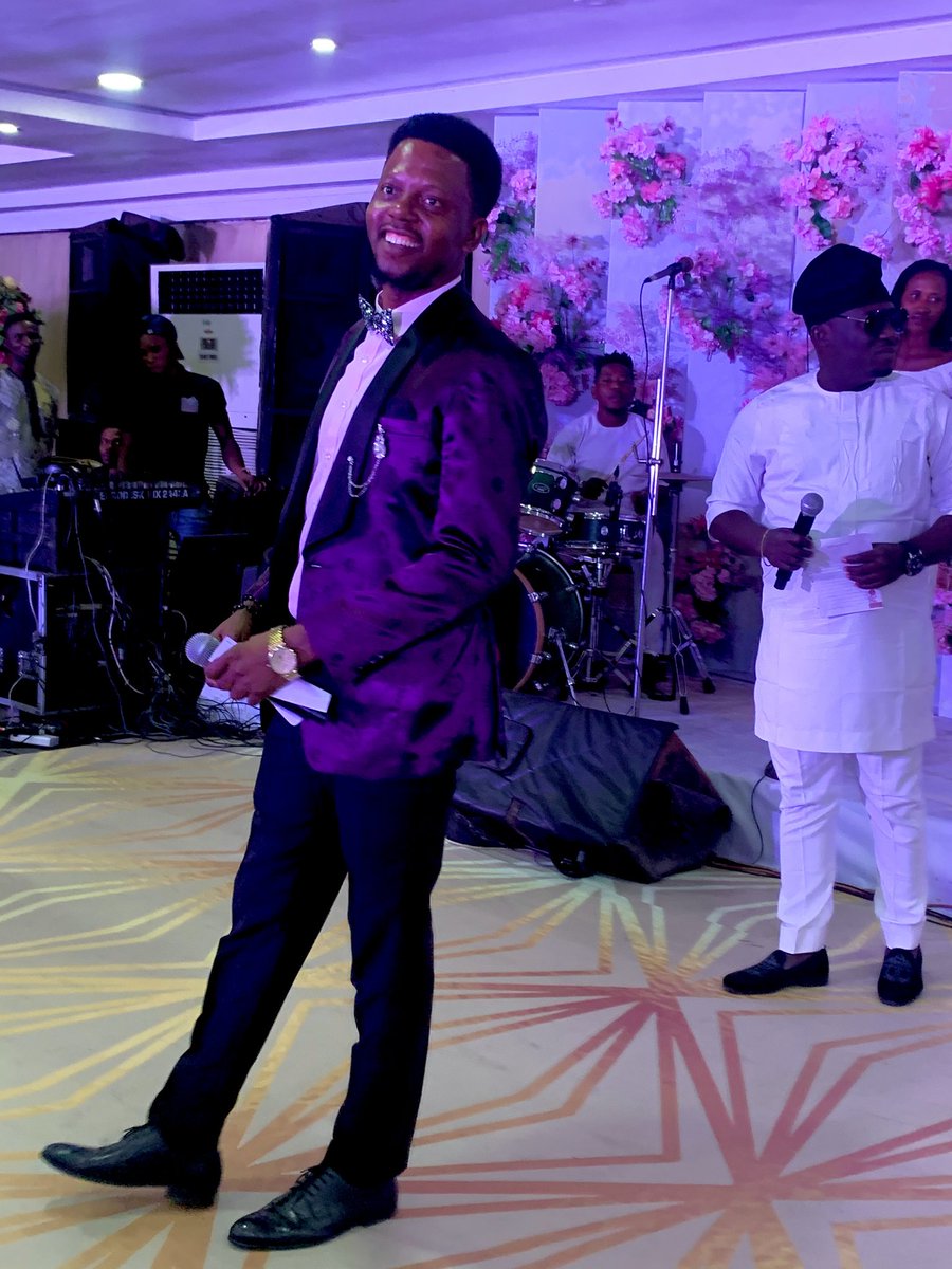 jimbabacfr's tweet photo. Your finest emcee #Jimbaba
Ikpeazu, Lagos, Nigerian police, Raheem https://t.co/3lt6NC6bua
