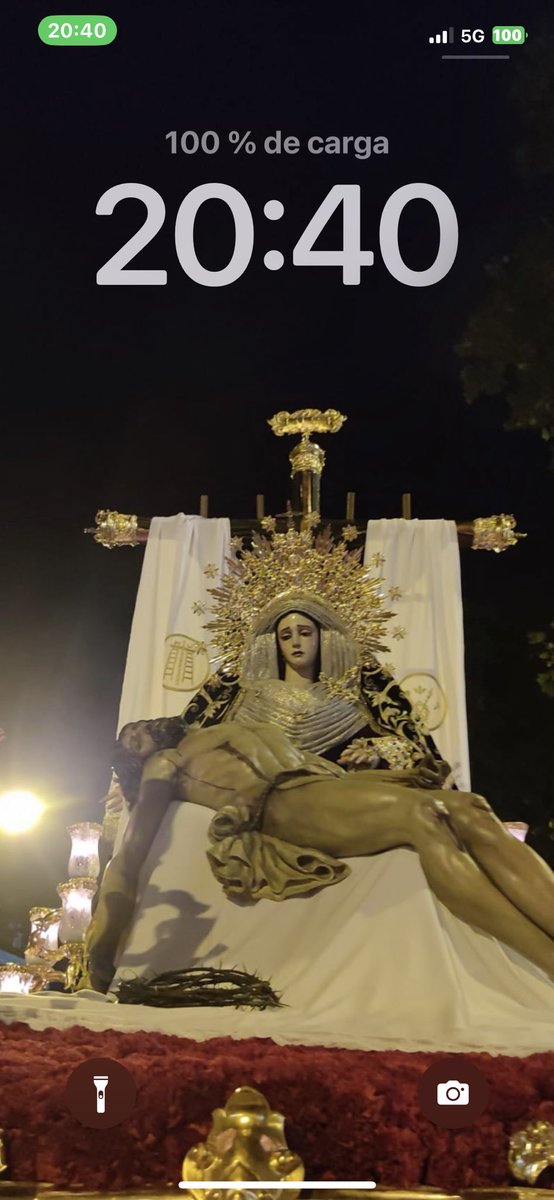maliconejo's tweet photo. @LaPasion7TV En el tlf la que me tiene robao el corazón y en la cartera el que vela por mi!! https://t.co/lG1ISviZy9