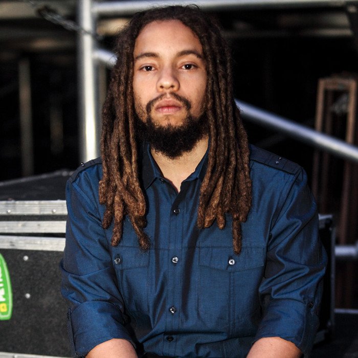 #JUST_IN: Jamaican/American Artiste, Joseph Marley, who's also known as Jo Mersa (<a href="/JoMersaMarley/">IG: JO MERSA MARLEY</a>), was found dead today in the USA.

Marley was found unresponsive in a vehicle.  

Marley is the son of Reggae Star Stephen Marley &amp; the grandson of reggae legend, Bob Marley.