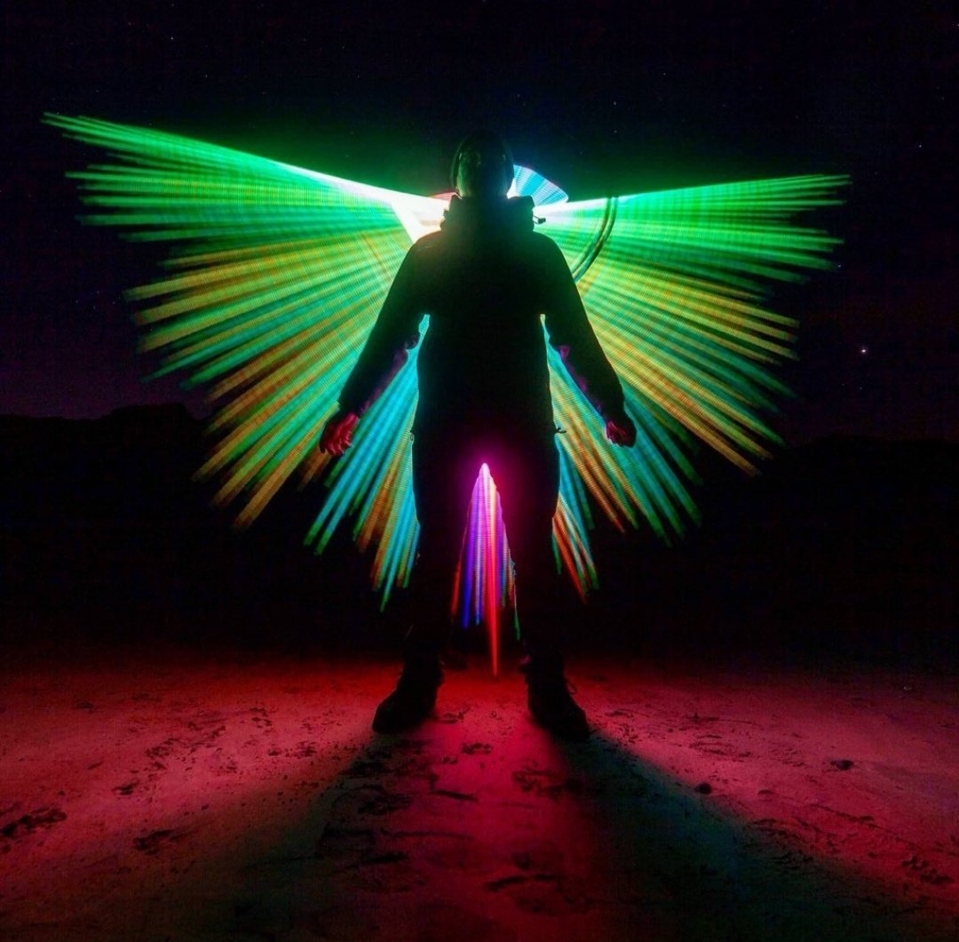 Kernow_Astro's tweet image. #nightphotography #lightpainting #pixelstick #cornwall #create #wings #rainbow #art