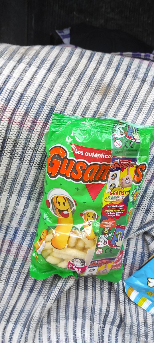 TereMarin98's tweet photo. @RisiOficial he comprado un paquete de vuestros gusanitos y estaban blandos, como malos:( está pasando a menudo o he tenido esa mala suerte? Inserto una foto de la fecha de caducidad... ¿Alguna solución? https://t.co/9WJ9ndhZfe