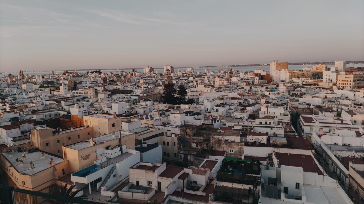 ManuToscano93's tweet photo. Lo bonita que es Cádiz 🌾 https://t.co/FVK1FDL7ZA