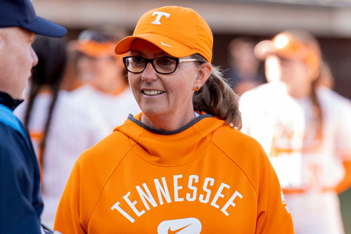 Vol_Softball's tweet photo. Coaches Clinic on Rocky Top ‼️

Join us next month - Jan. 27-28 - at Sherri Parker Lee Stadium for our coaches clinic. Click the link below to register ⤵️

🔗 | https://t.co/wz8m0So0wi https://t.co/2w3HU94TKV