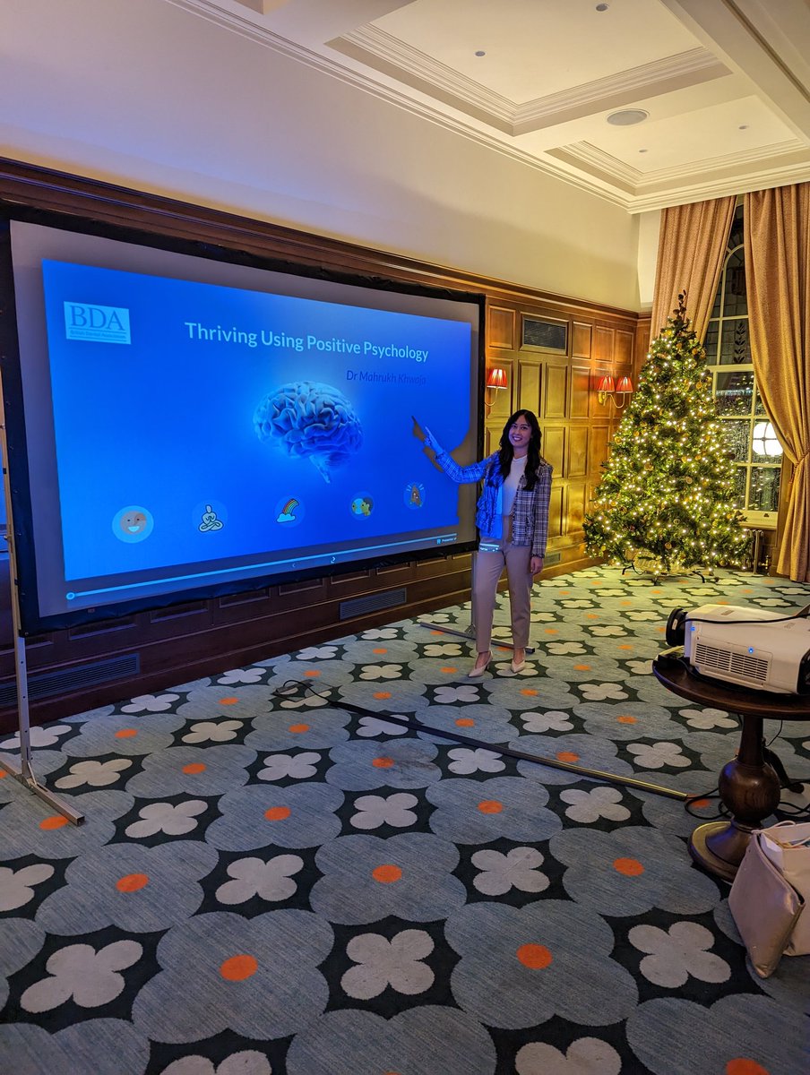 MindNinja2's tweet photo. Grateful in 2022 
🙏🏿 Amazing consulting for dental organisations :

🌟 4 week mindfulness programme @Stance_ActeonUK
🌟 Resilience training
🌟 Designed well-being toolkit @Unilever 

@TheBDA @Colgate #Dentalbeauty @Unilever @Stance_ActeonUK #globalhealthcolloborative https://t.co/dmRUgtteUP