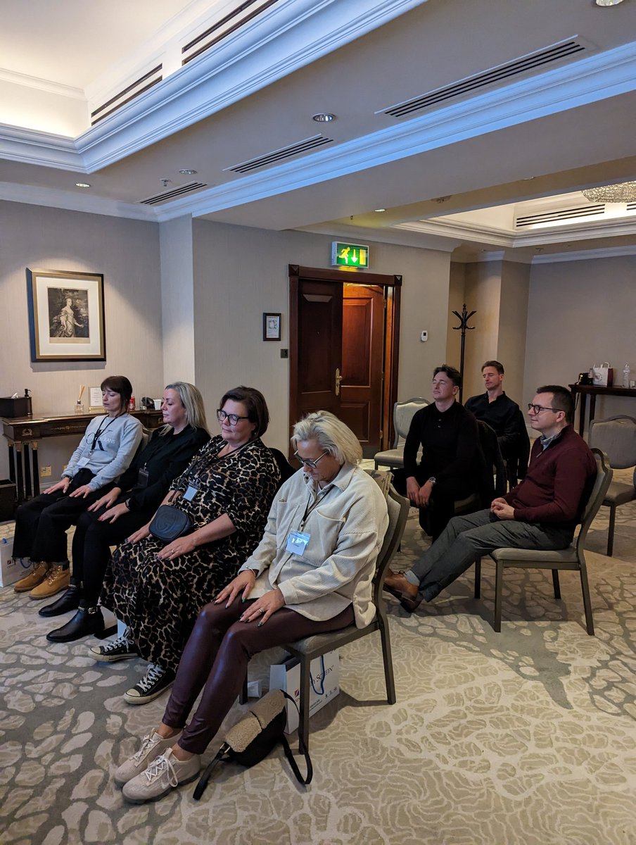 MindNinja2's tweet photo. Grateful in 2022 
🙏🏿 Amazing consulting for dental organisations :

🌟 4 week mindfulness programme @Stance_ActeonUK
🌟 Resilience training
🌟 Designed well-being toolkit @Unilever 

@TheBDA @Colgate #Dentalbeauty @Unilever @Stance_ActeonUK #globalhealthcolloborative https://t.co/dmRUgtteUP