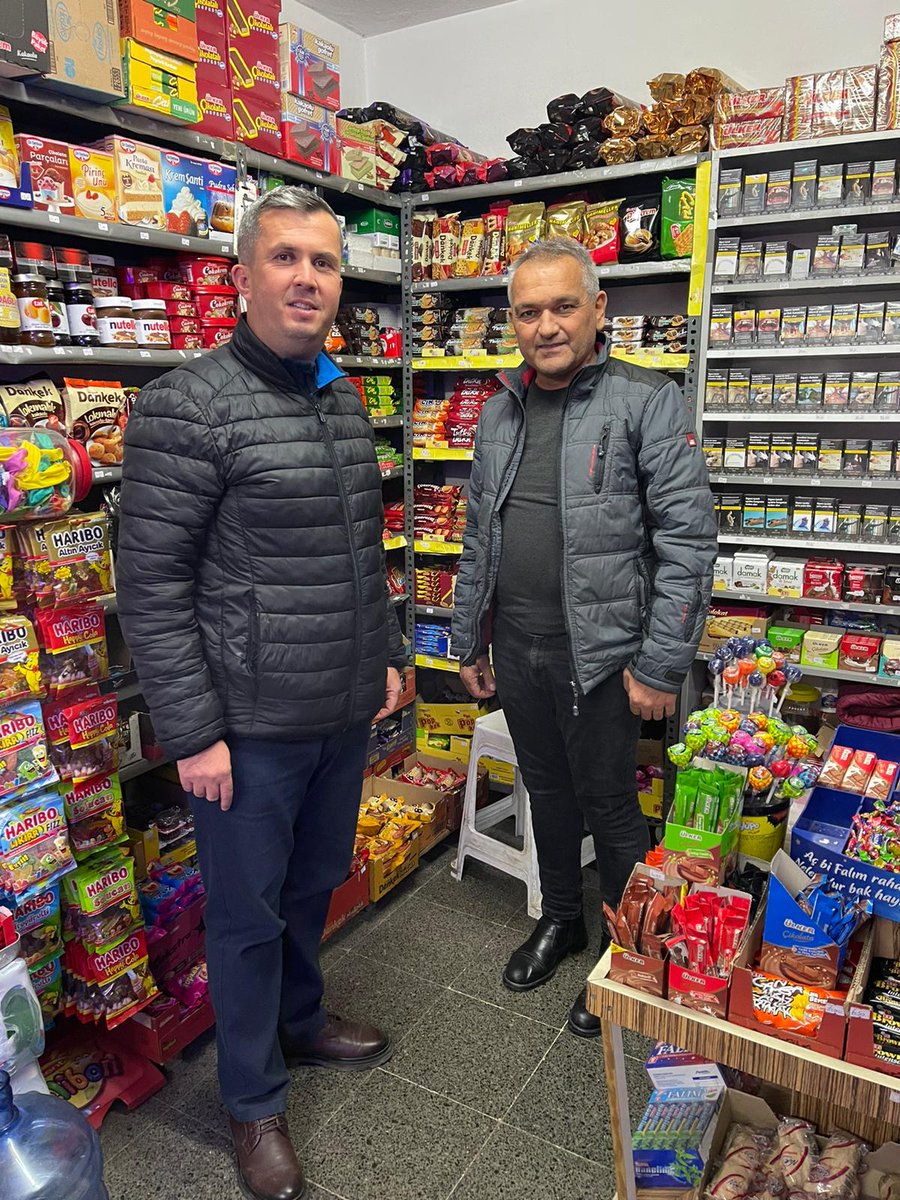 Gece Gündüz Demeden Mahallesine Hizmet Eden Bakkal Mahmut ÇAKIR  ve Şahin EREN abimizi Ziyaret ederek kendilerine hayırlı işler diledik.
#kaşesnafodası
#EsnafımızınYanındayız
<a href="/adlihandere/">Adlıhan DERE</a>